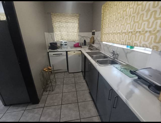 2 BEDROOM HOUSE FOR SALE IN BRAKPAN NORTH